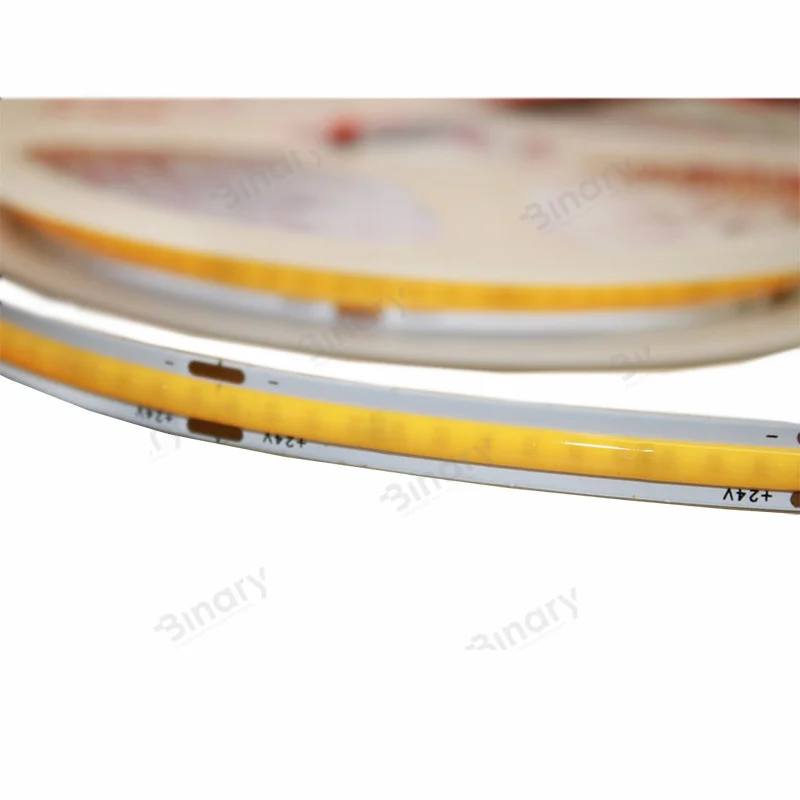 LED стрічка 9Вт 24 В COB 252 діодів 100Лм/Вт нейтральний білий 4500K (серія COB), гарантія 3 роки — фото 4