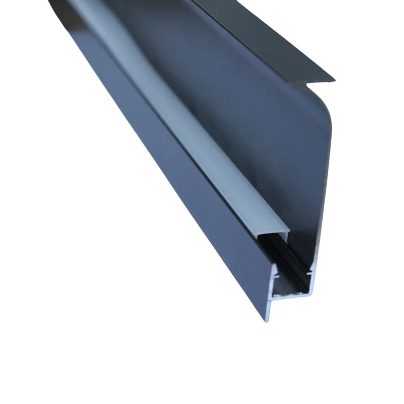 Комплект алюмінієвого профілю під плінтус та матового розсіювача 2 м 13,6*64,4 мм, накладний, чорний