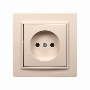 Розетка без заземлення 16А, Enzo  лате