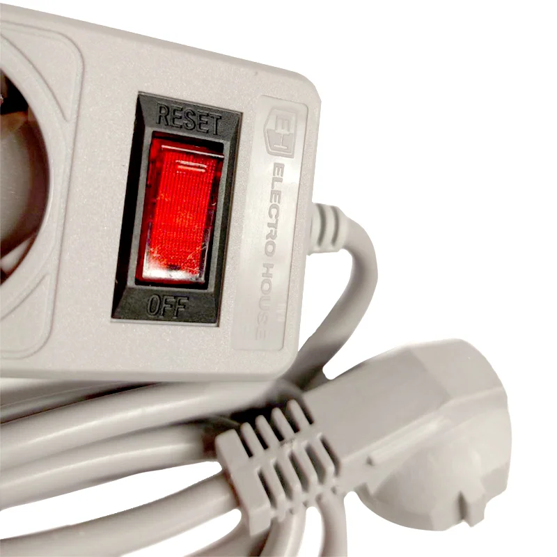 Мережевий фільтр із заземленням 3  гнізда, 2 м, сірий