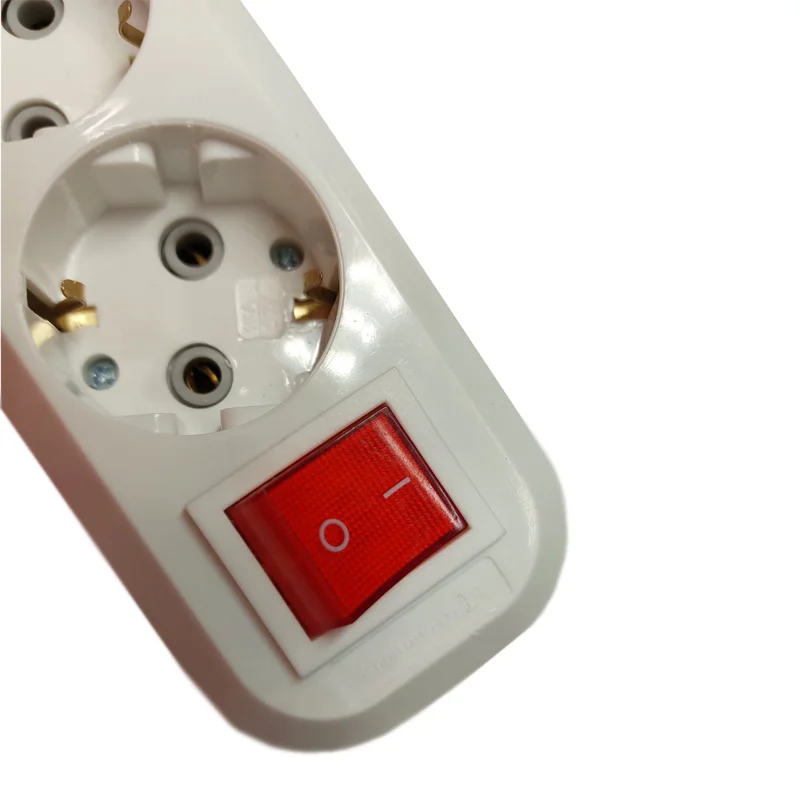 Колодка п'ятимісна із заземленням з кнопкою