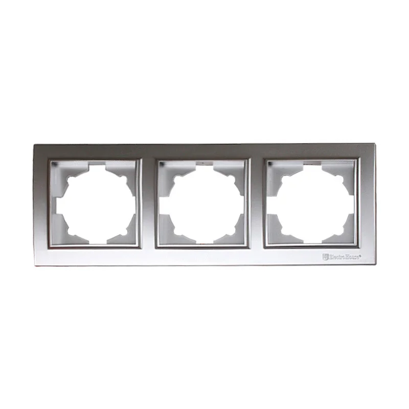 Рамка потрійна Enzo Срібний камінь